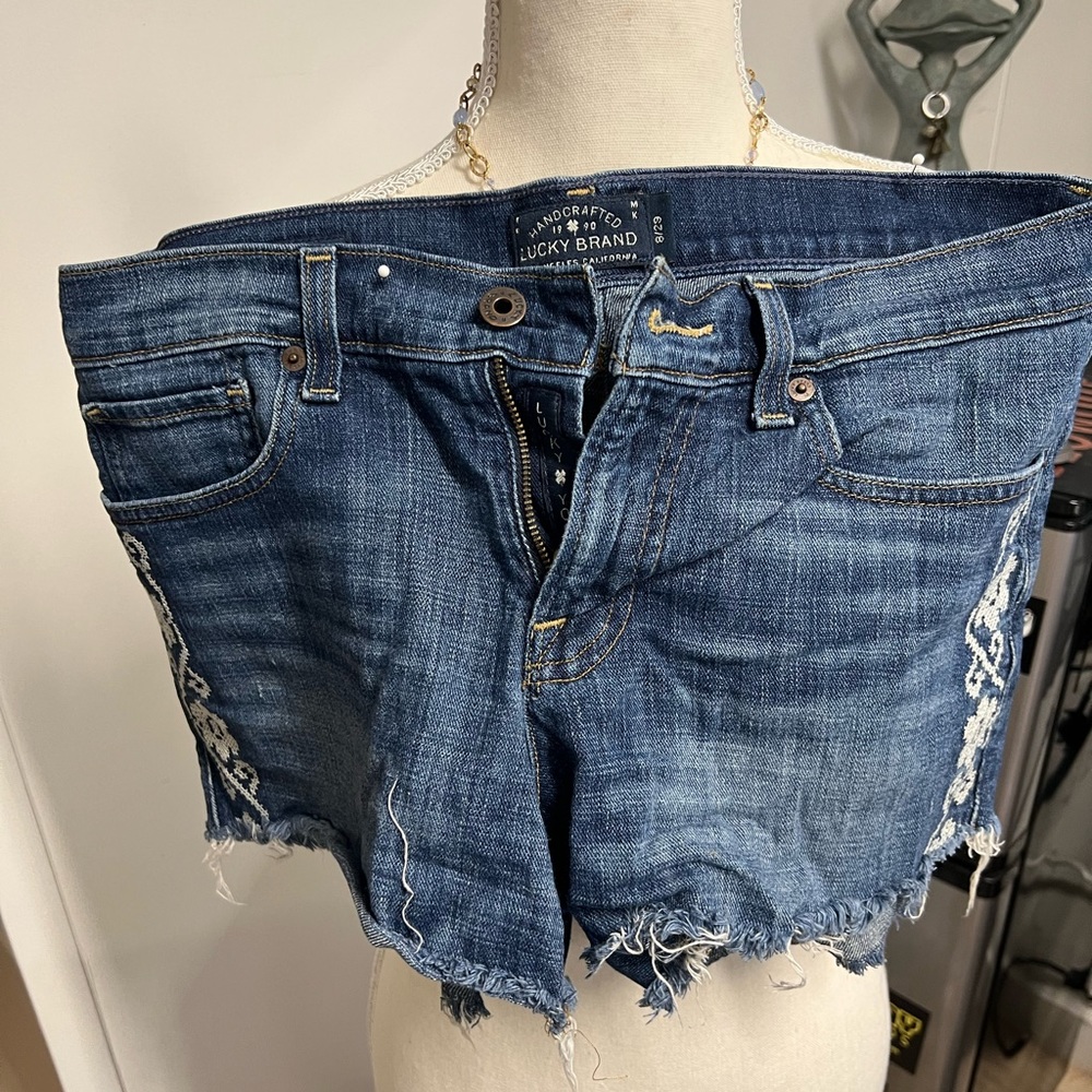Lucky brand best shorts ever size 8/29